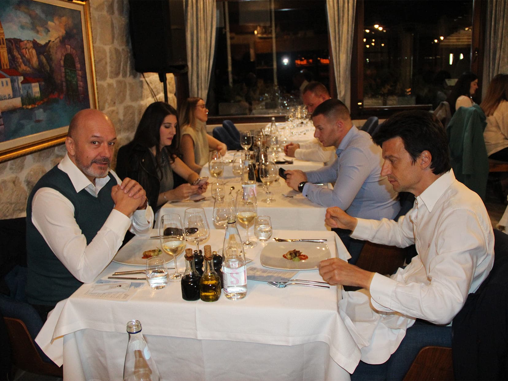 Guests of Conte restaurant enjoying a meal